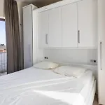 Shangri-la 0202 G *