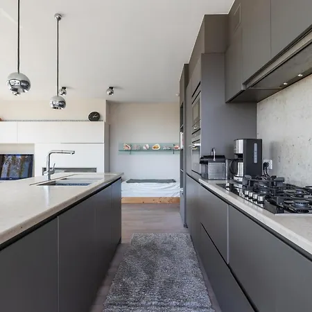 Apartamento Shangri-la 0202 G